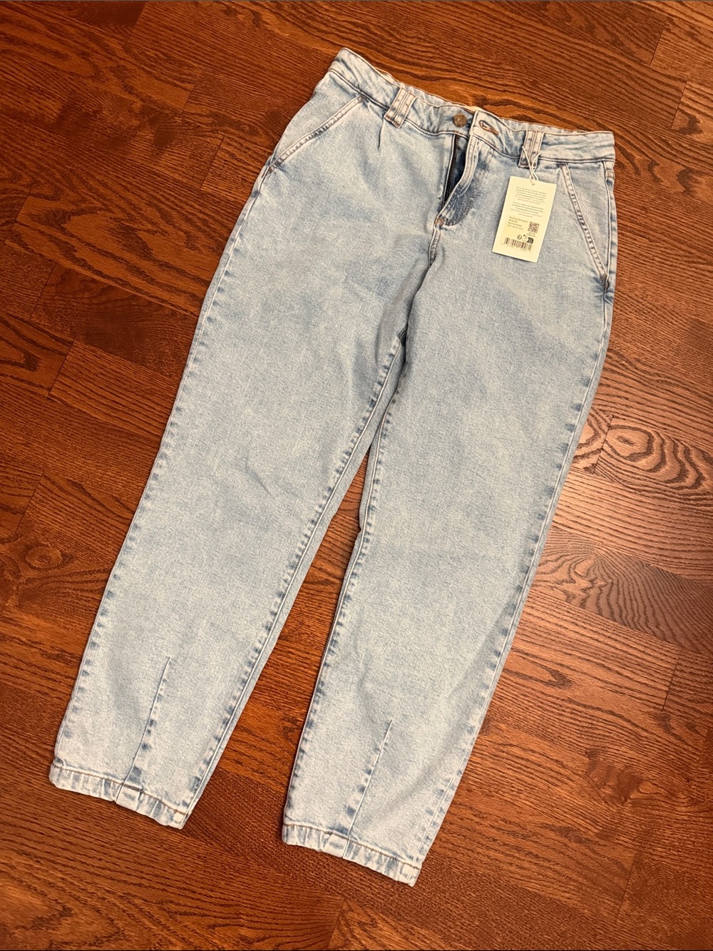 Sezane Manu Trousers in light Wash - Picture 2 of 4